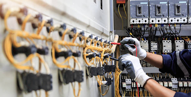 Professional Electrician technician working in Linden, TX